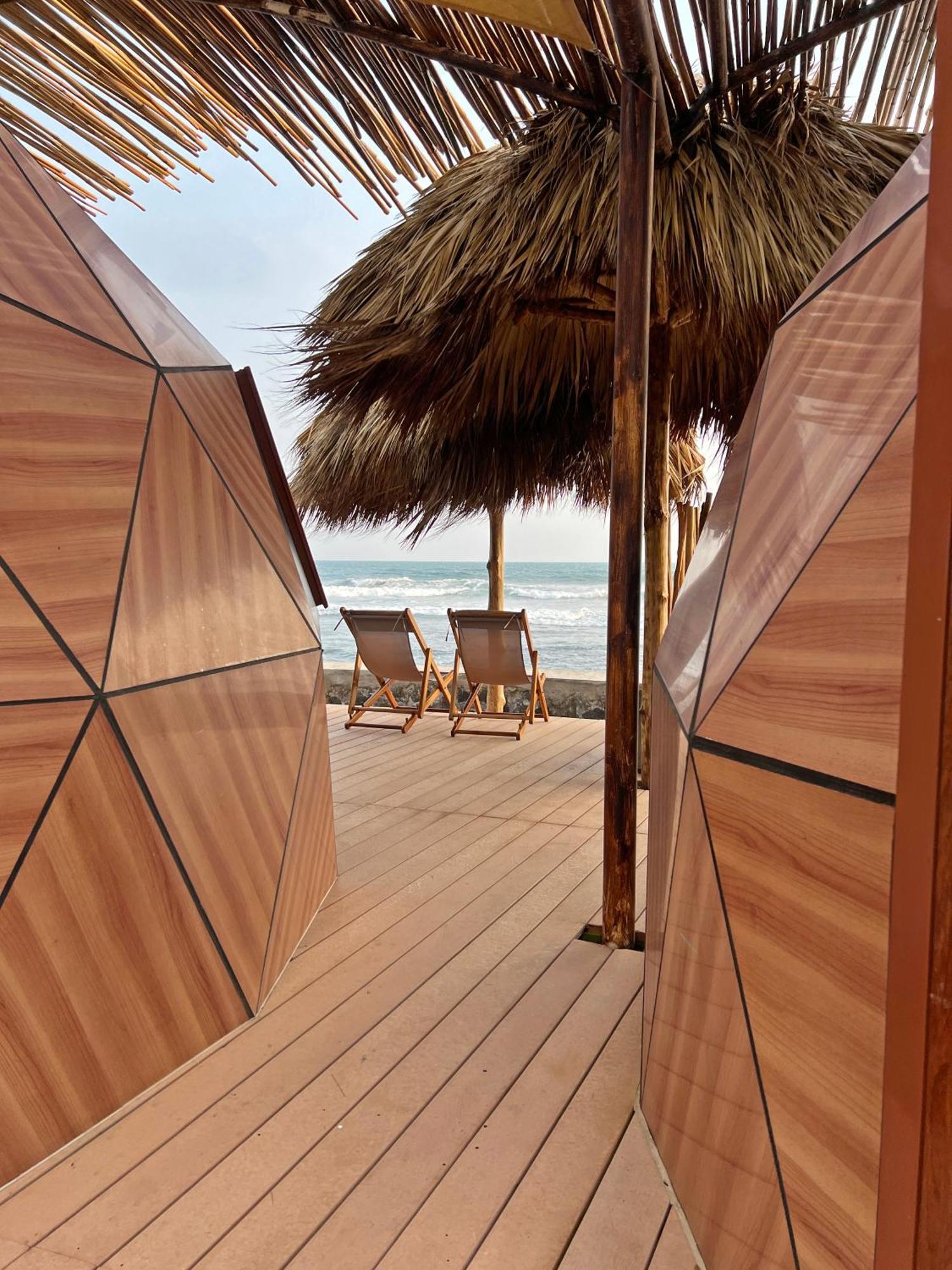 Almare Zonte - Beachfront Glamping Hotel El Zonte Buitenkant foto