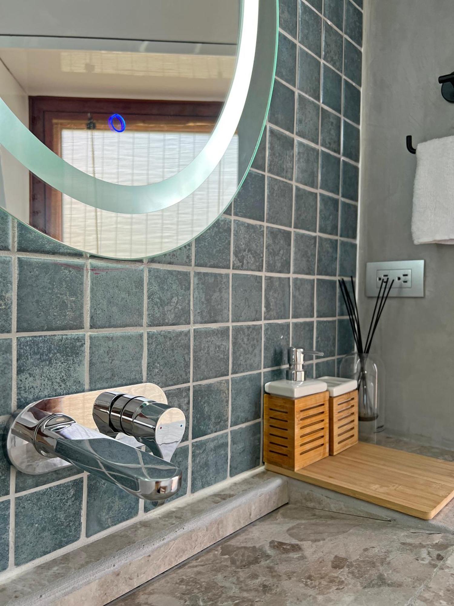 Almare Zonte - Beachfront Glamping Hotel El Zonte Buitenkant foto