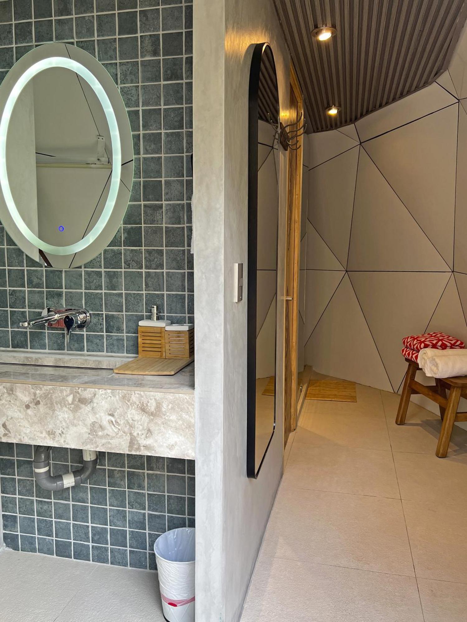 Almare Zonte - Beachfront Glamping Hotel El Zonte Buitenkant foto