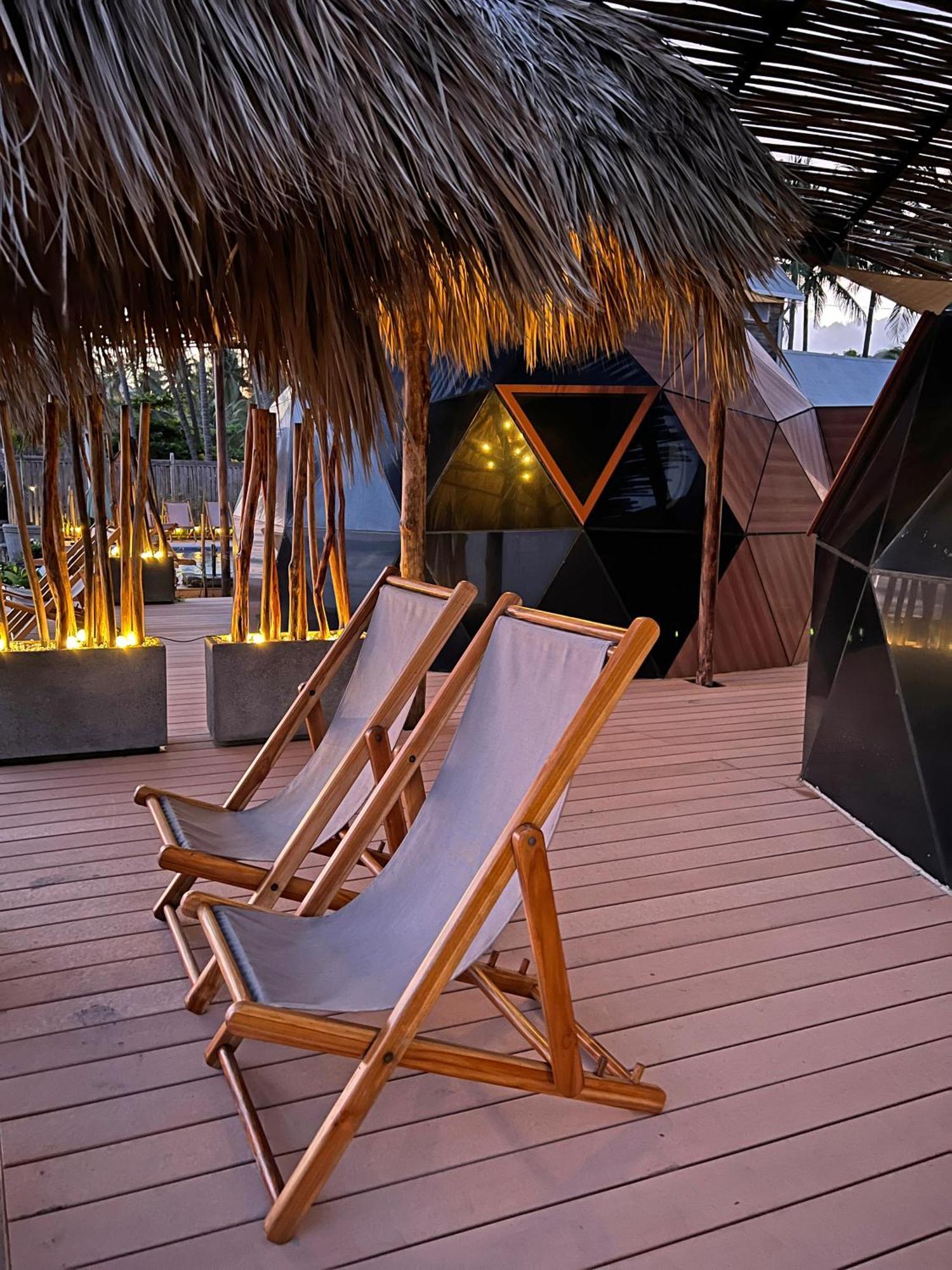 Almare Zonte - Beachfront Glamping Hotel El Zonte Buitenkant foto