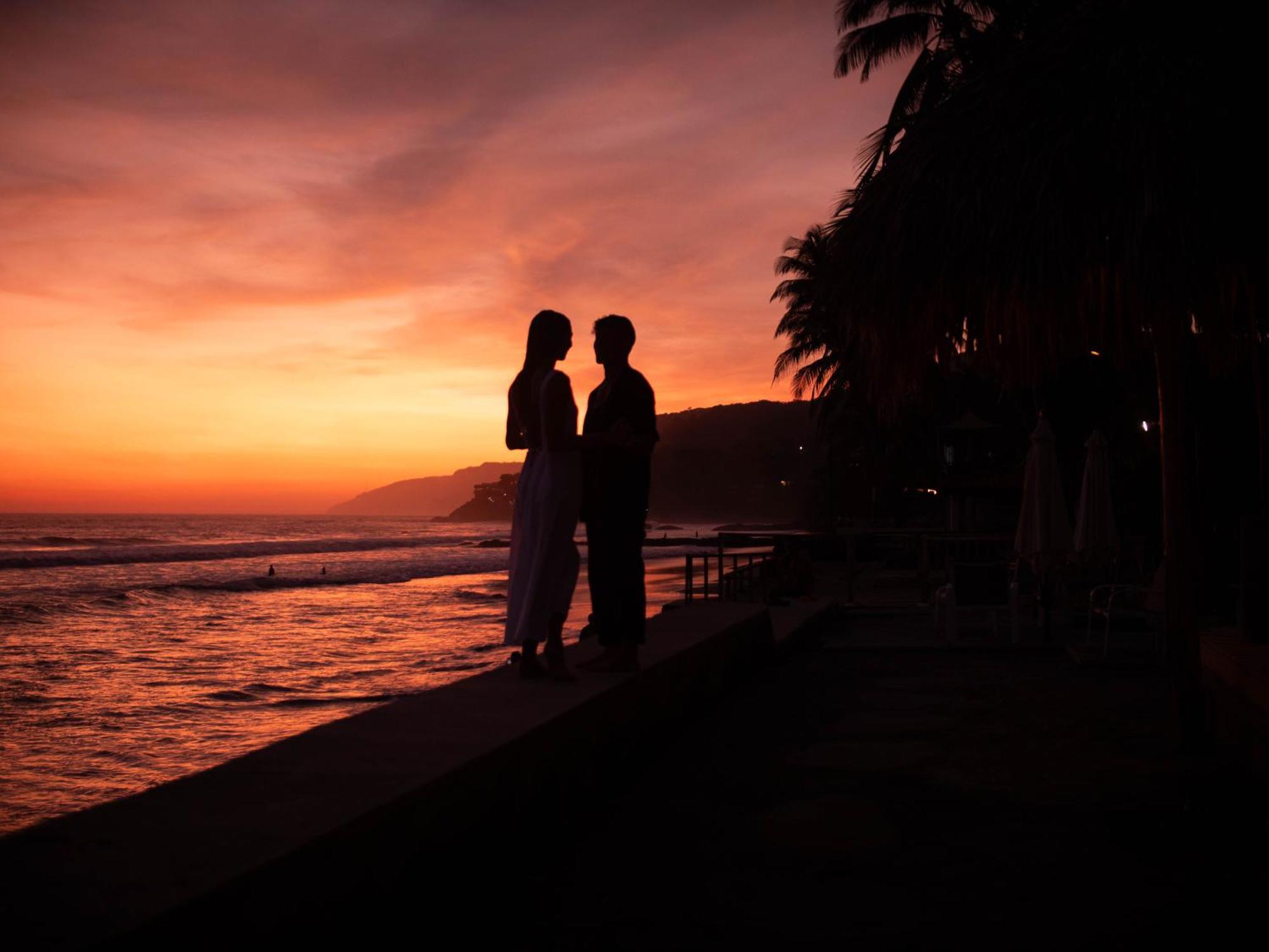 Almare Zonte - Beachfront Glamping Hotel El Zonte Buitenkant foto